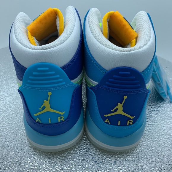 Nike Air Jordan Legacy 312 Fly Two Toned Blue GS - Picture 4 of 7